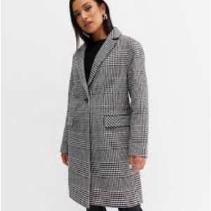 New Look Petite Black Dogtooth Coat